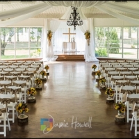 Breathtaking indoor summer wedding at Houston venue