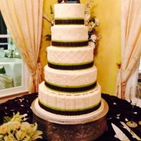 5 tier beautiful cake.JPG