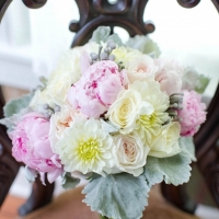 soft pastel wedding flowers