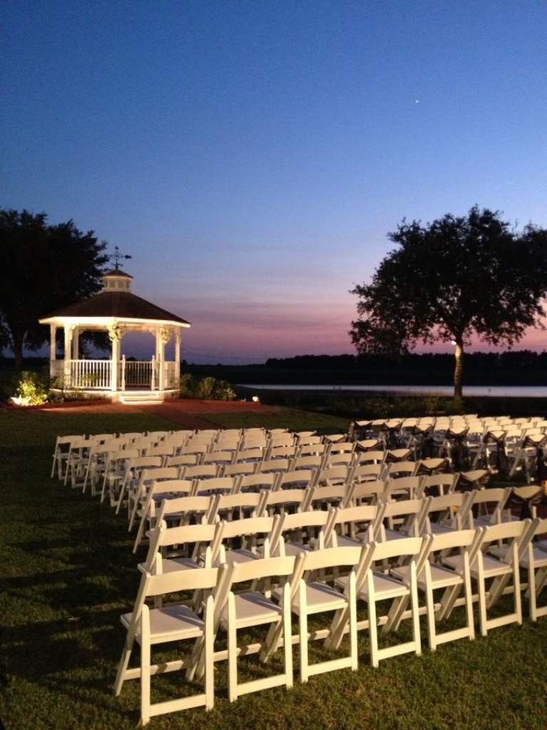 front picture - houston outdoor wedding venue