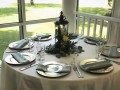 Reception-tables-with-sage-napkins