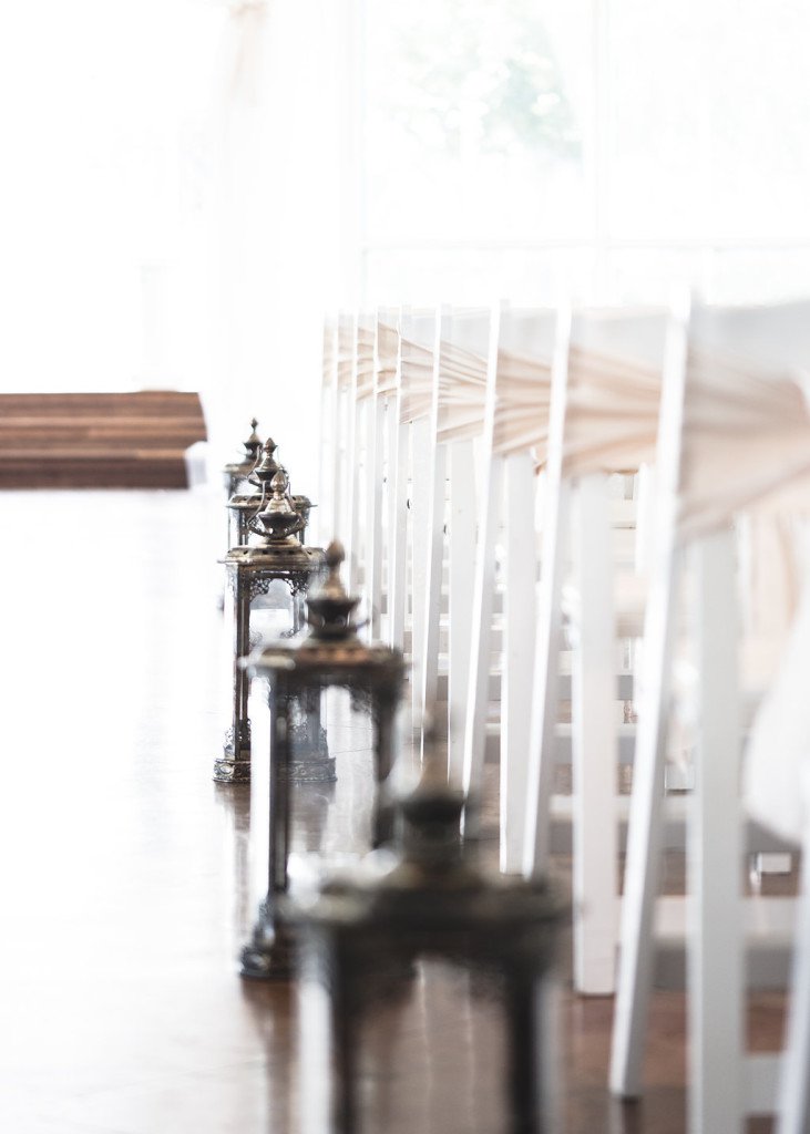 elegant aisle markers for a september wedding at House Plantation