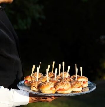 How to Choose the Best Wedding Caterer in Houston