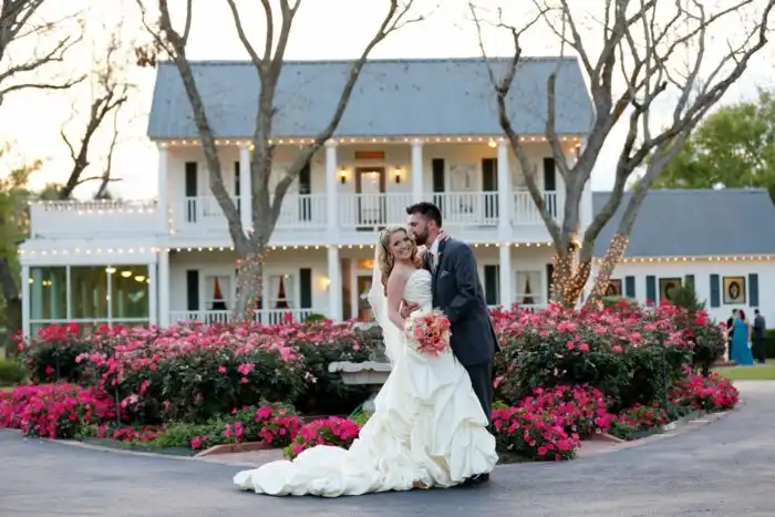 Why Estate Weddings Are Perfect for Cypress, Texas