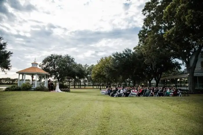 Savor the Moment: Indoor Wedding Venues in Houston