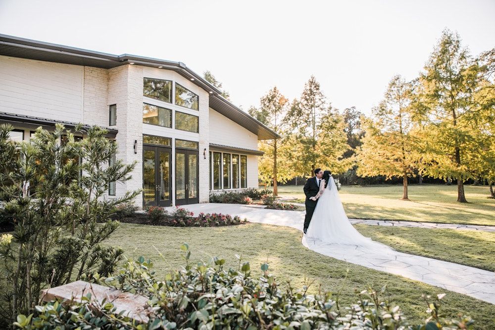 How to Find the Perfect Wedding Venue Near Houston for Big Day